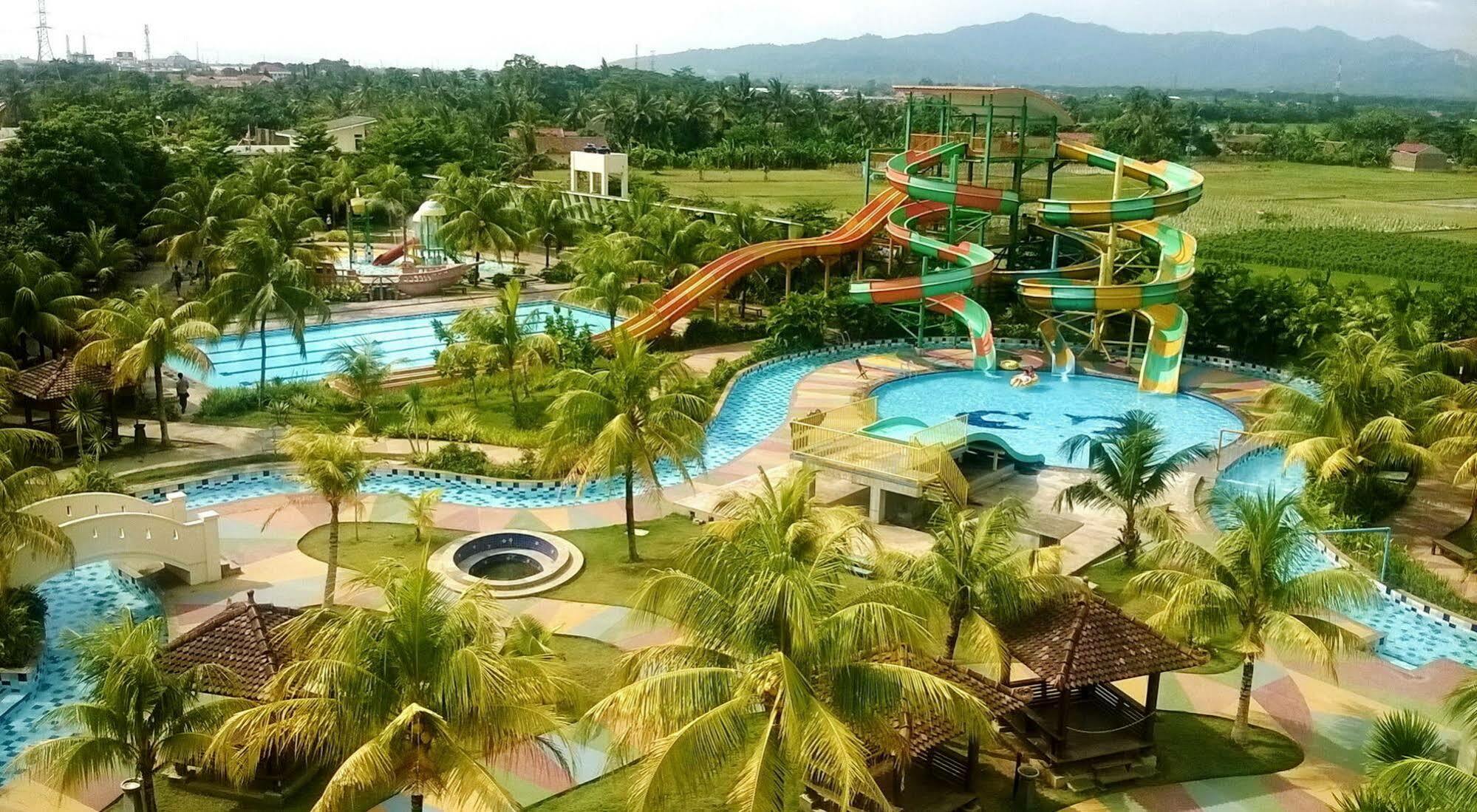 Greenotel Cilegon Exteriör bild