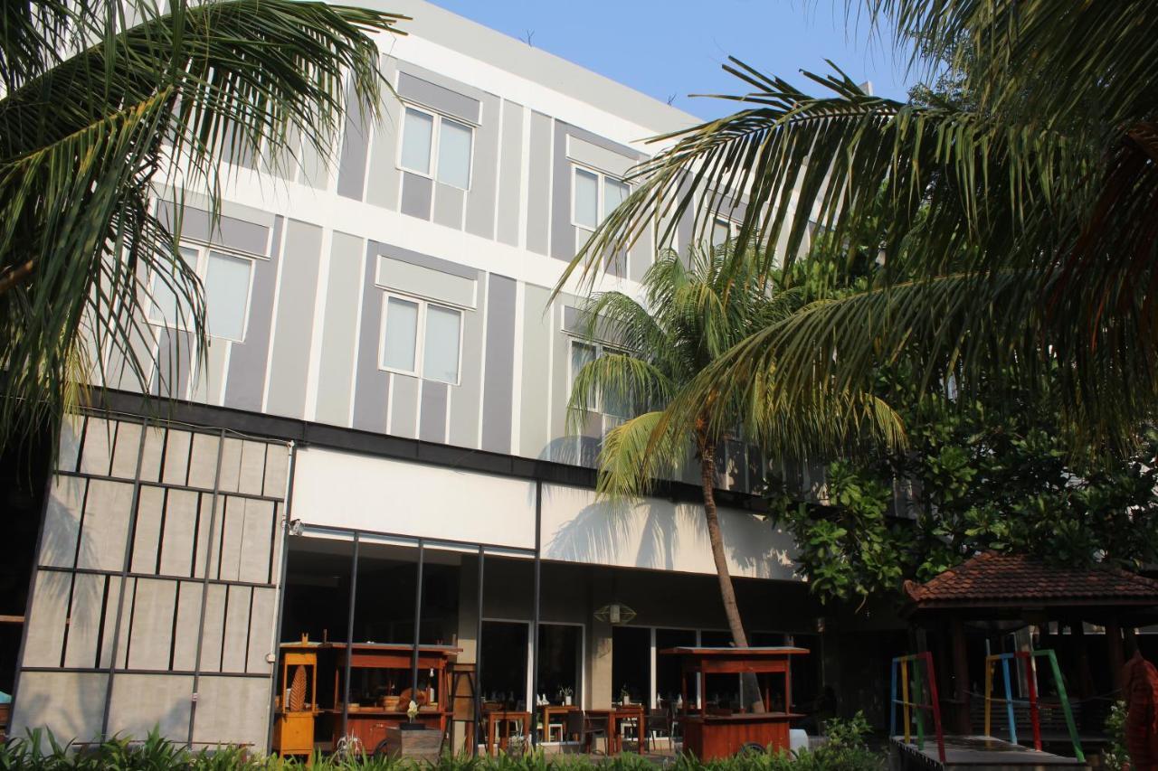 Greenotel Cilegon Exteriör bild